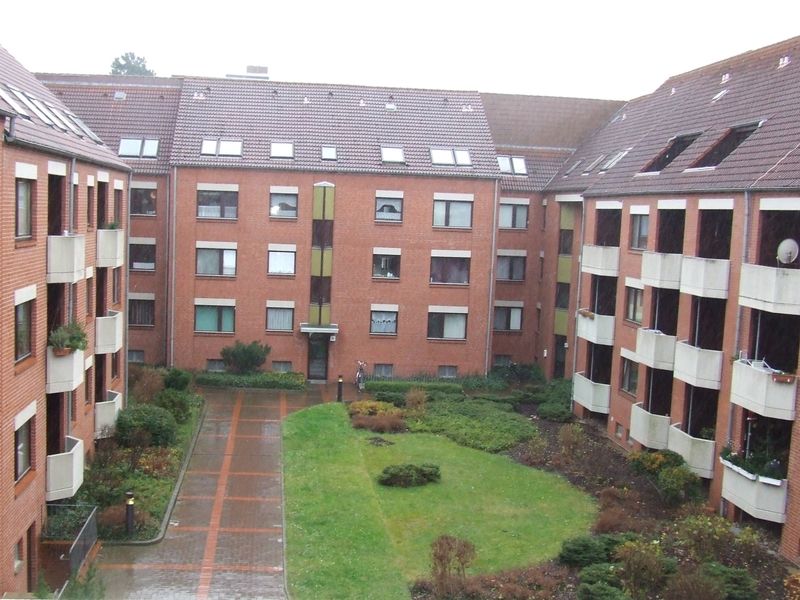 Zentral gelegene 2-Zimmer-Wohnung an der Innerste im Grünen